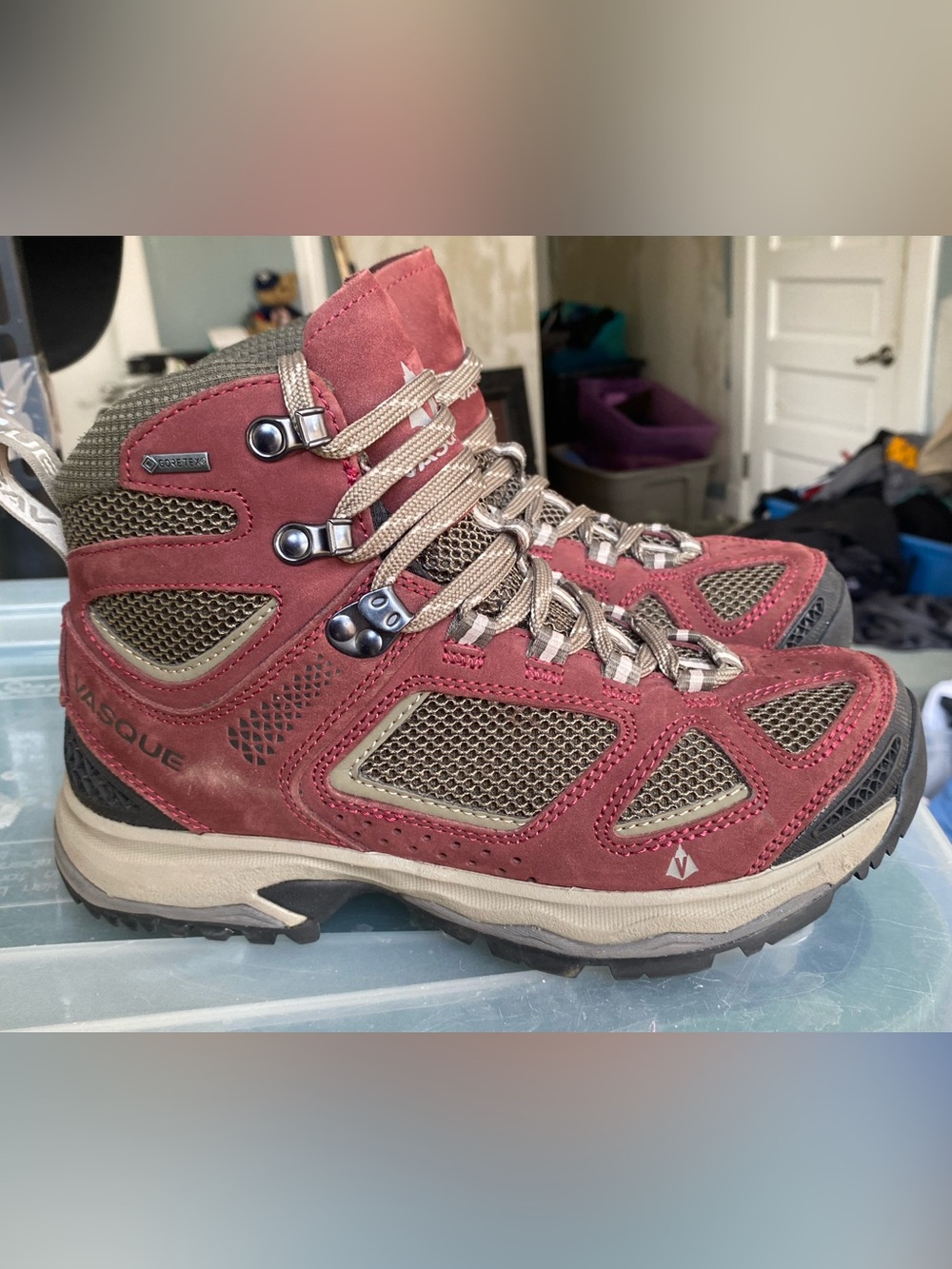 Vasque Breeze Mid GTX Womens Size 7.5 Boots Rum Red Leather Hiking Outdoor